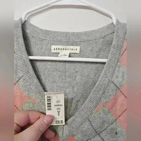 NWT! Aeropostale cropped vest! - Picture 2 of 7